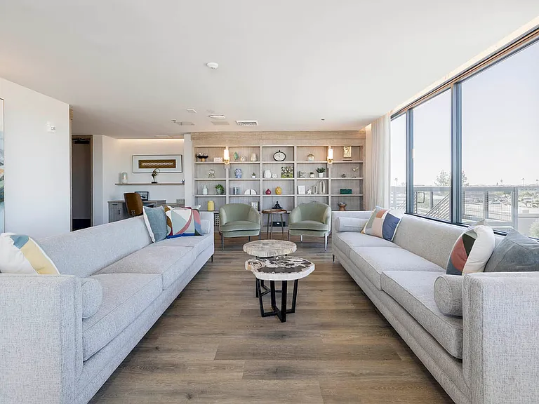 Evara Living — Photo 44
