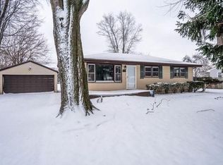 77 E 67th Ave, Merrillville, IN 46410