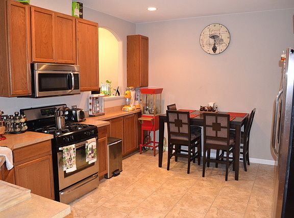 4th image of 8125 Concord Ln Unit D