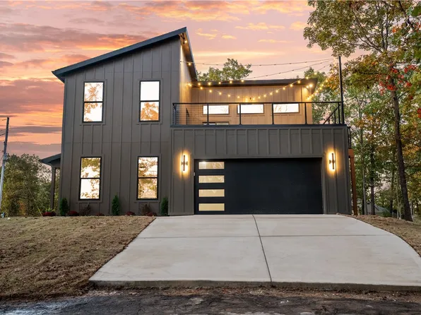 1 Alpha Cir, Bella Vista, AR 72715