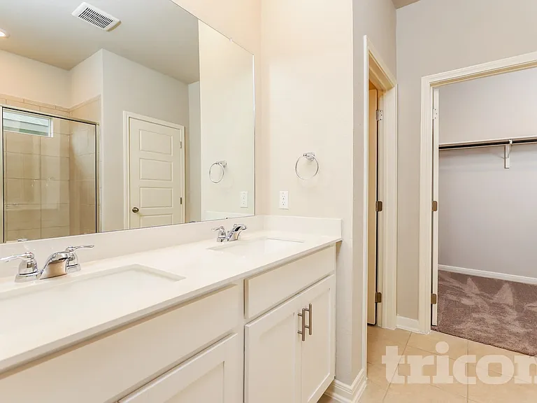 13651 Emerson Way — Photo 6