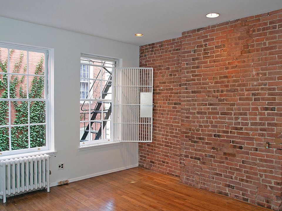1st image of 1705 1st Ave APT 4RS