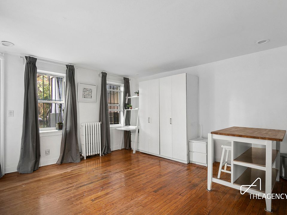 1st image of 397 Clermont Ave APT 1R