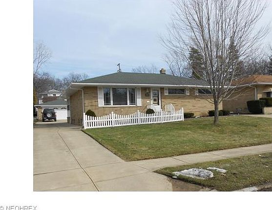 3rd image of 6407 Fordham Dr