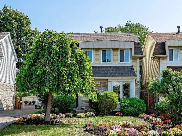 1144 Jamesway Blvd, Oakville, ON L6H 2Z7