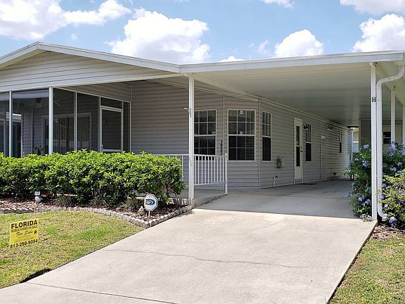 3rd image of 38203 Woodside Ln