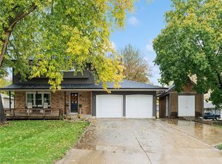 200 E 23rd St N, Newton, IA 50208