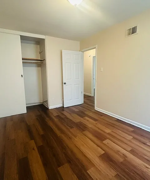 3717 Freemile Ave — Photo 8