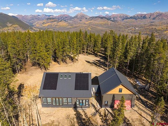 2nd image of 997 Saddle Ridge Road