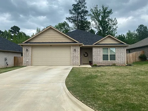 410 Myra Lynn Ln Photo 1