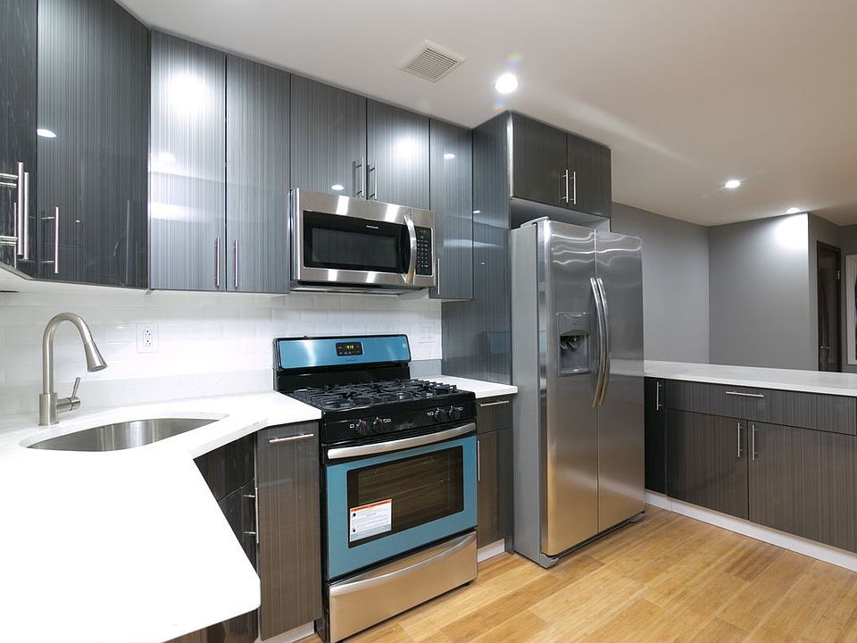1st image of 9904 195th St