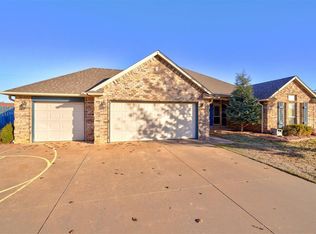983 Johnson Ave NW, Piedmont, OK 73078