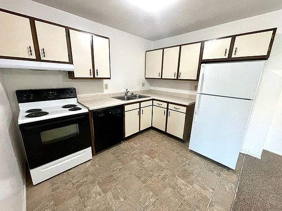 4th image of 11229 W National Ave APT 116