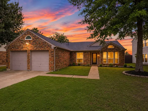 5328 Colonial Dr, Flower Mound, TX 75028