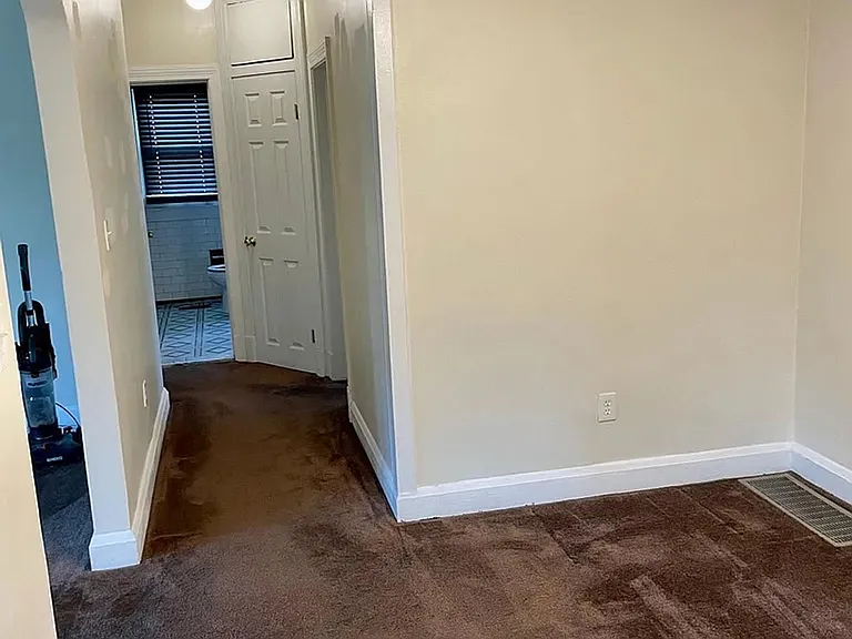2802 Berwick Ave — Photo 7