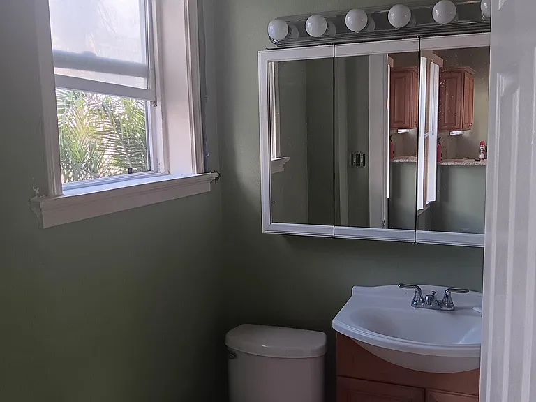 10 Atlantic Ave — Photo 5