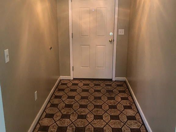 3rd image of 89 Harrand Creek Dr