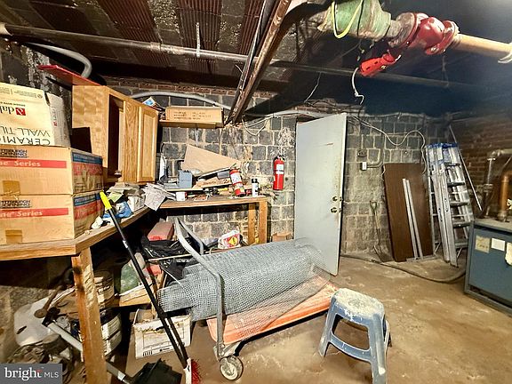 3rd image of 5111 Ayers Pl SE