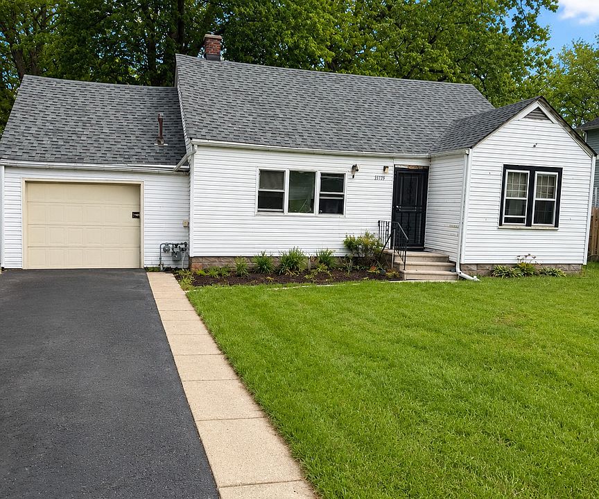 1st image of 15739 Whipple Ave