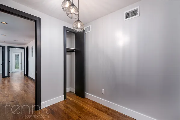 Rented by Rennit Inc. | media 16