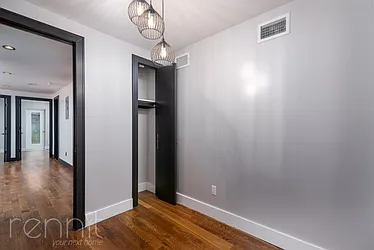 Rented by Rennit Inc.