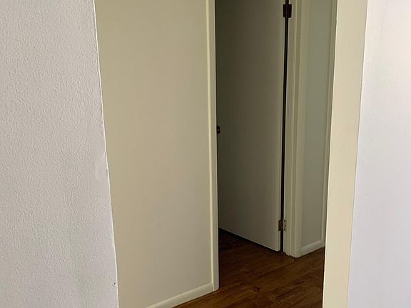 4th image of 175 Popo Agie St #2