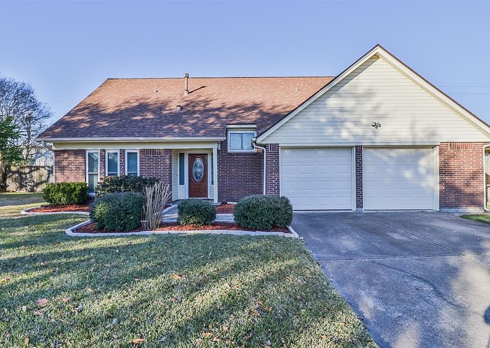 1st image of 3906 Thistledown Dr