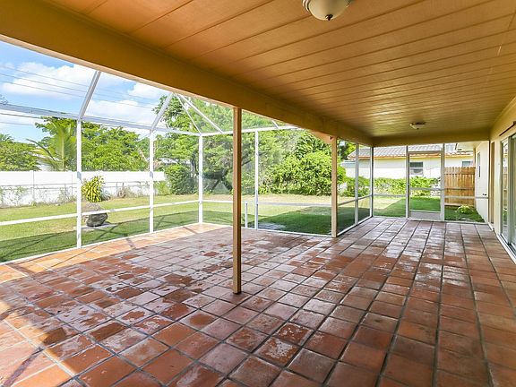 0c7ed916-e14b-4c29-a79e-4fdcebd27813-w_1500-h_1000