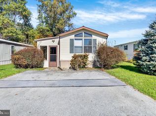 77 Penn Valley Vlg, Lititz, PA 17543