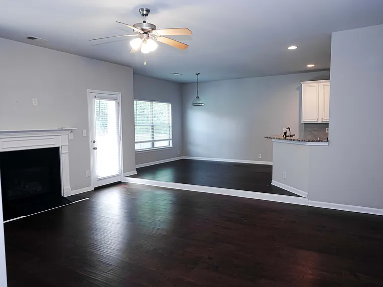 966 Ava Lynn Ln — Photo 11