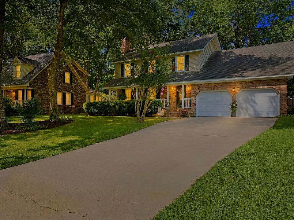 1st image of 123 Brandywine Dr