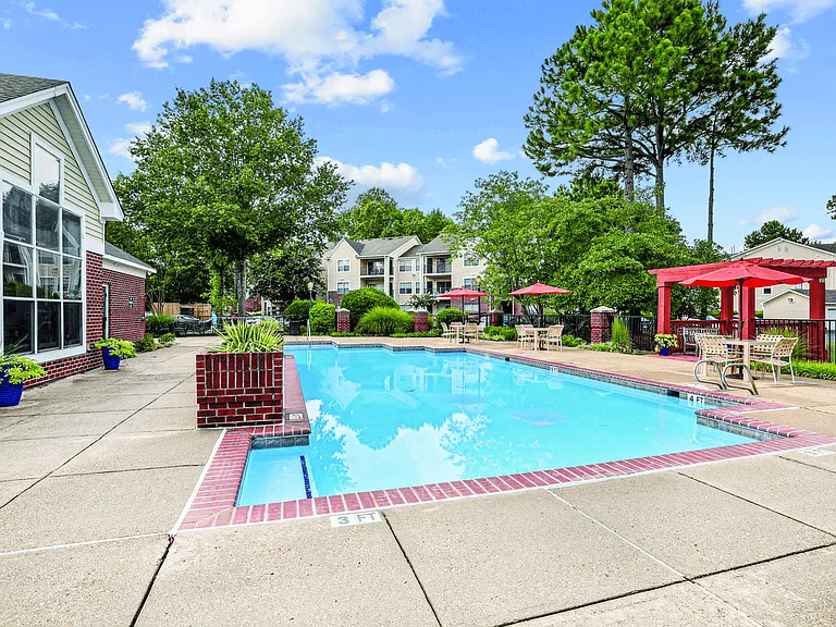 Arboretum Place Apartments — Photo 12