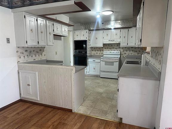 5th image of 57001 Begonia Road