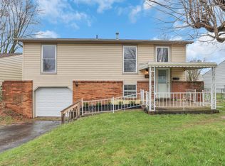 910 Ruma Rd, Columbus, OH 43207