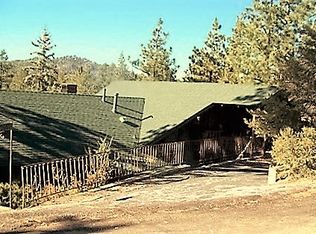 39569 Raccoon Dr, Fawnskin, CA 92333