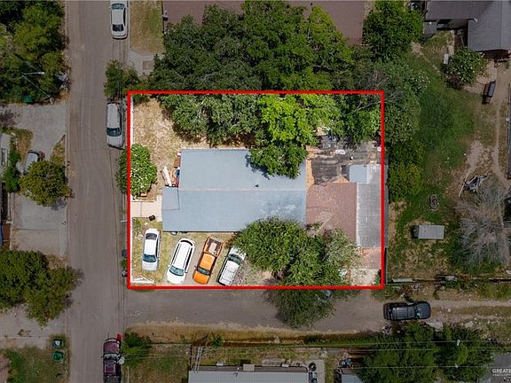 4th image of 108 S Esperanza St
