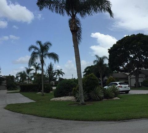 4th image of 2482 Bedford Mews Dr