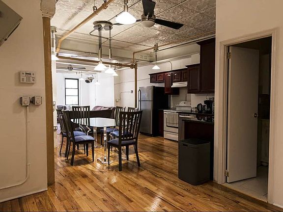 3rd image of 17 Old Fulton St #1F