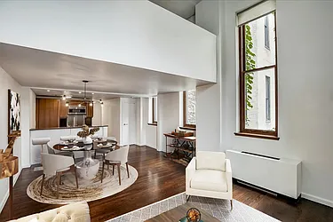 Rented by R New York