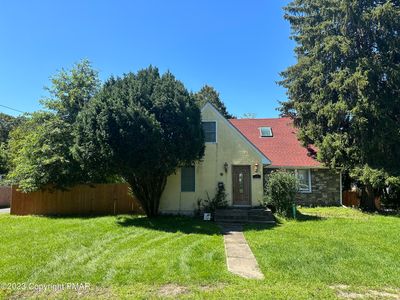 105 Fritz Ave, Stroudsburg, PA, 18360