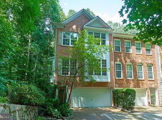 7758 Heritage Woods Way, Annandale, VA 22003