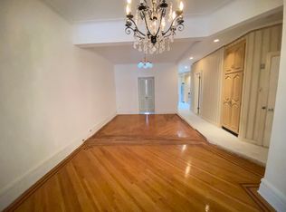 569 Bay Ridge Pkwy #1, Brooklyn, NY 11209