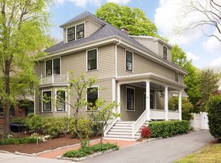 95 Babcock St, Brookline, MA 02446