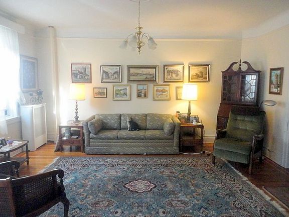 5th image of 35-15 78th St APT 31