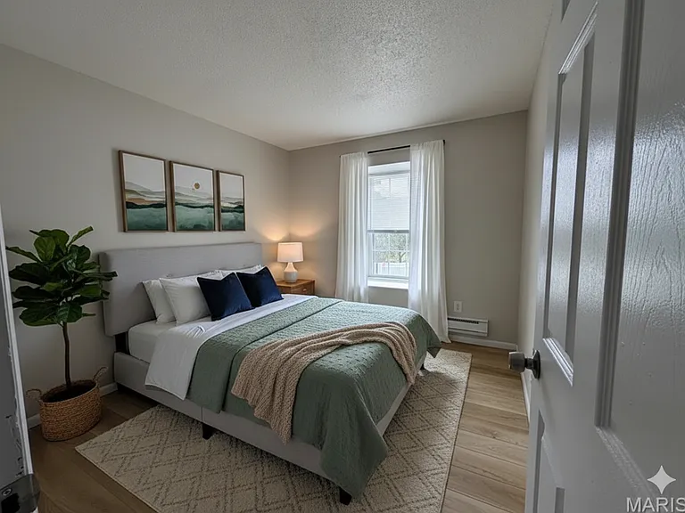846 Dumont Pl — Photo 2