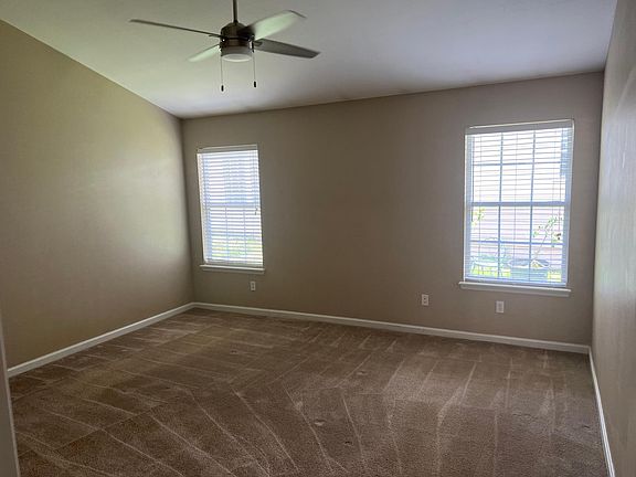 5th image of 2214 Heathrow Dr