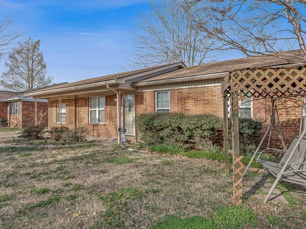 204 Roselawn Dr, Osceola, AR 72370