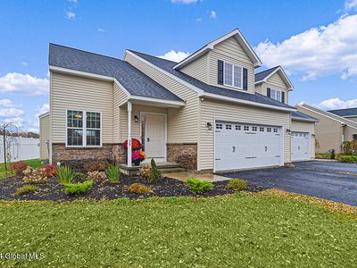 17 Chip Shot Way, Mechanicville, NY, 12118