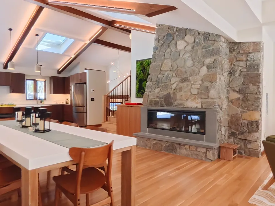 64 Newcomb Rd #1