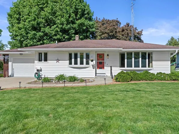 15 Wilson AVENUE, Fort Atkinson, WI 53538